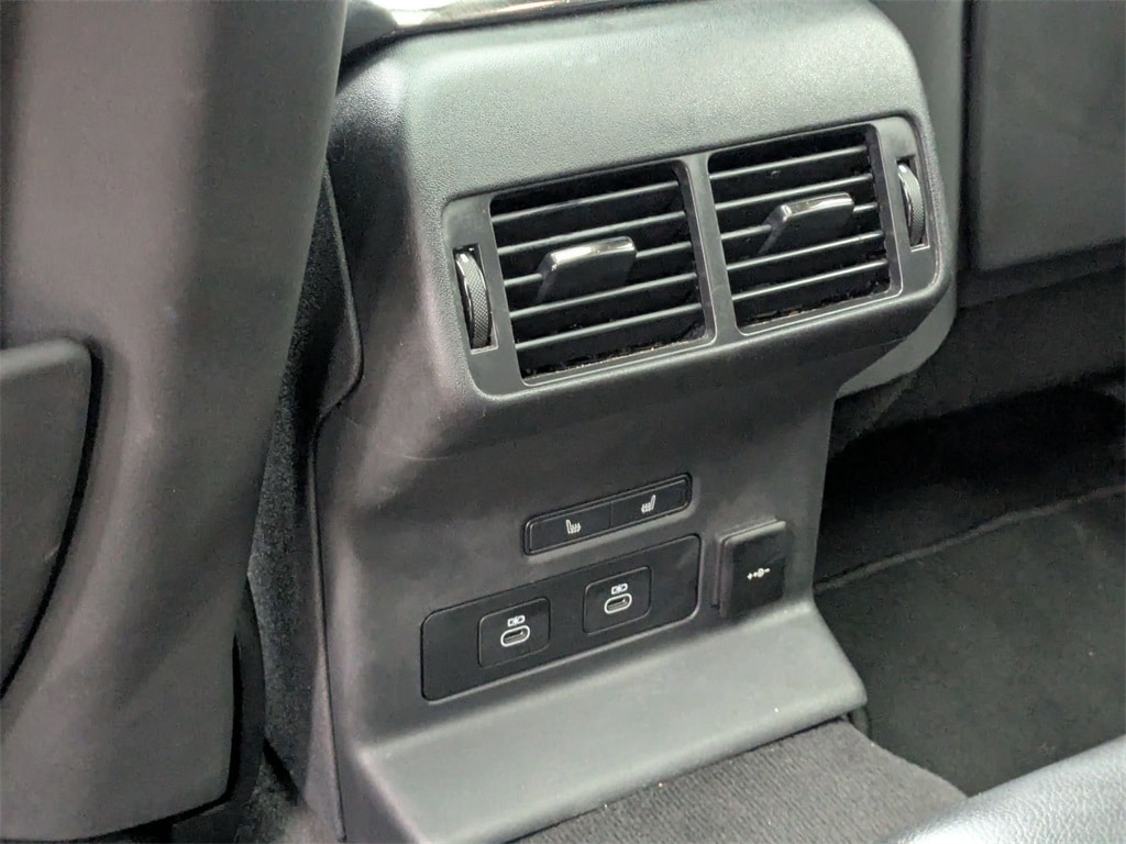 Thumbnail: 2024 Land Rover Range Rover Velar - 29