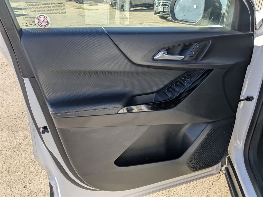 Thumbnail: 2025 Chevrolet Equinox - 11