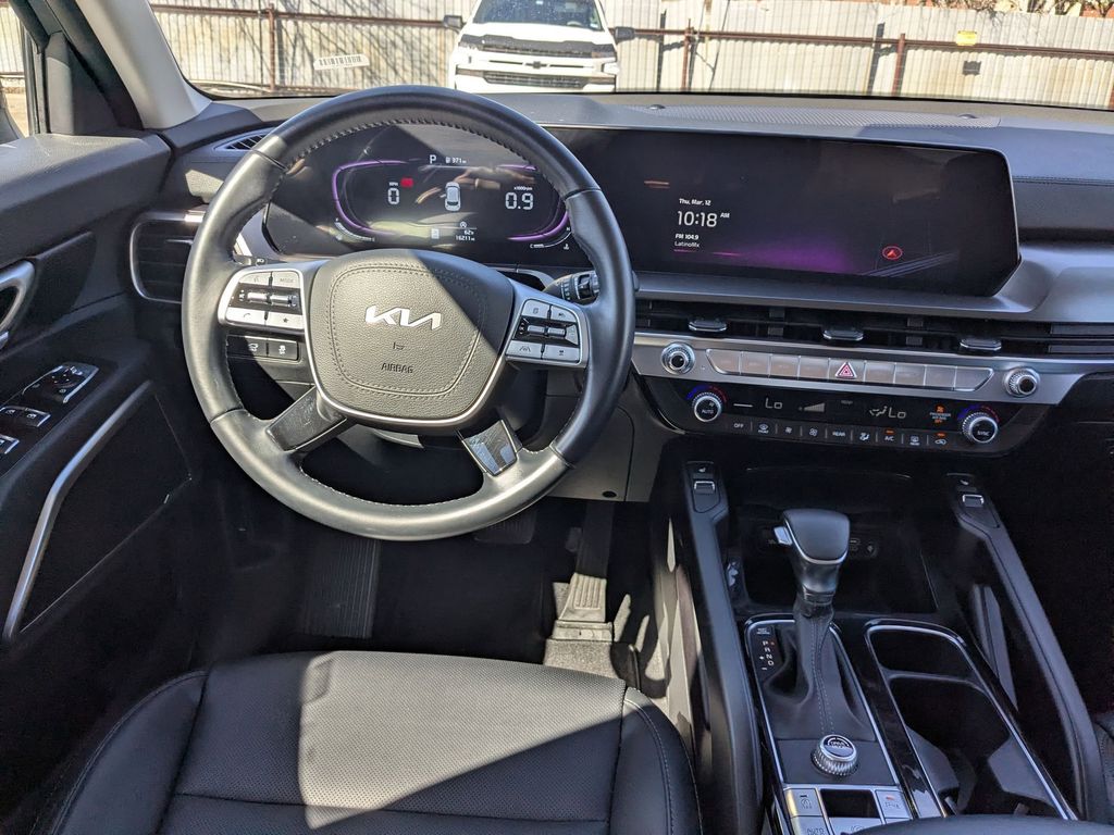 Thumbnail: 2025 Kia Telluride - 25