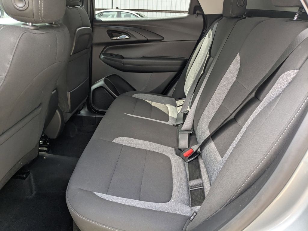 Thumbnail: 2025 Chevrolet TrailBlazer - 24