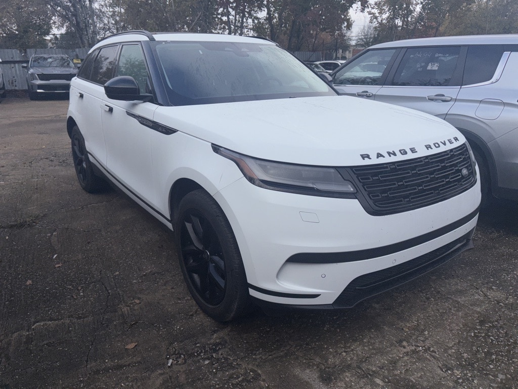 Thumbnail: 2024 Land Rover Range Rover Velar - 3