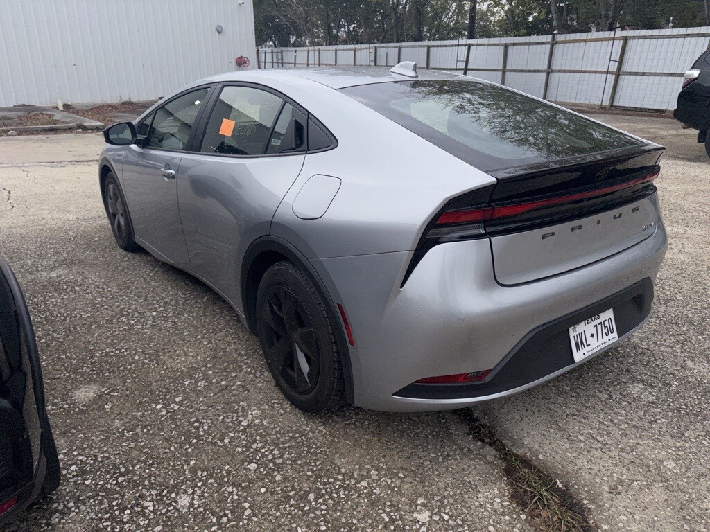 Thumbnail: 2025 Toyota Prius - 7