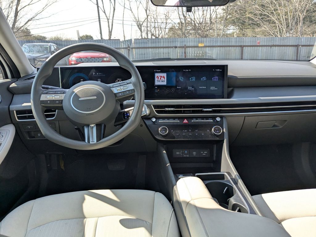 Thumbnail: 2025 Hyundai Sonata - 26