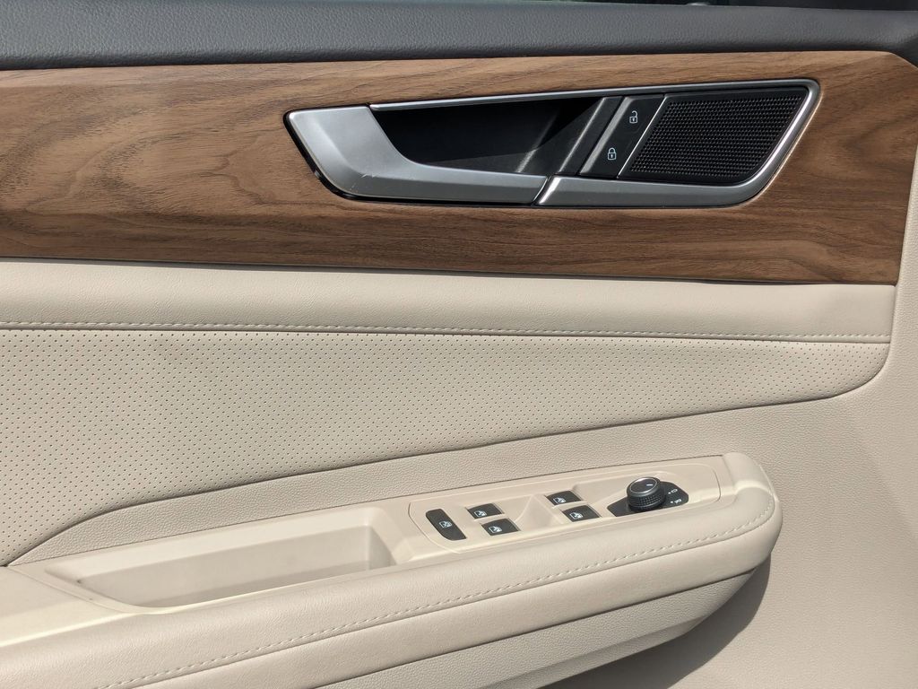 Thumbnail: 2025 Volkswagen Atlas - 13