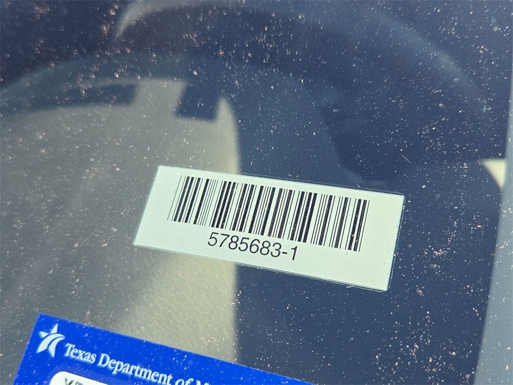 Thumbnail: 2025 Mazda CX-50 - 9