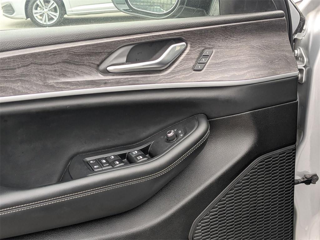 Thumbnail: 2024 Jeep Grand Cherokee L - 13