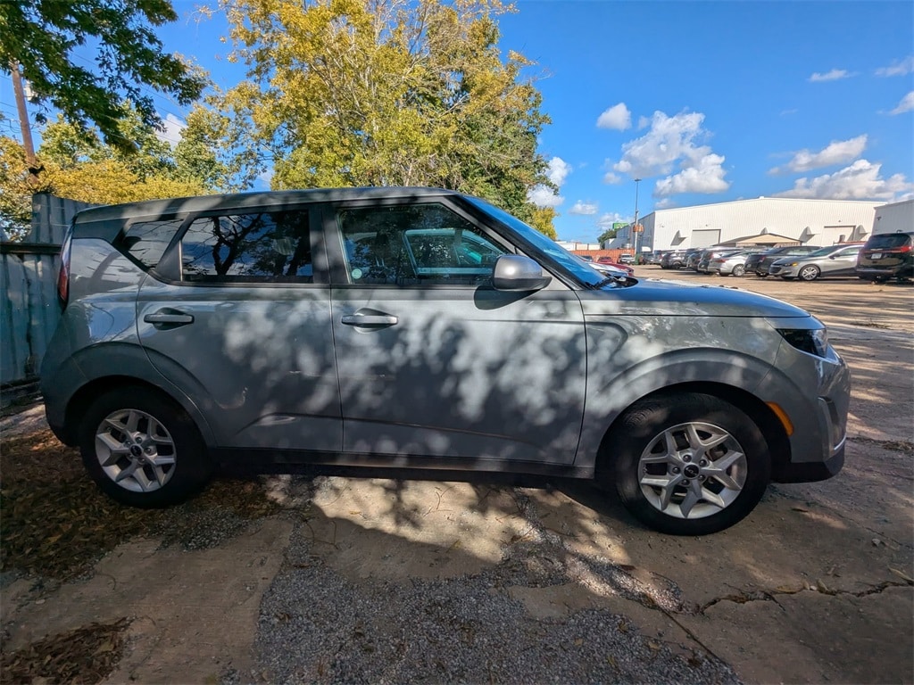 Thumbnail: 2024 Kia Soul - 4