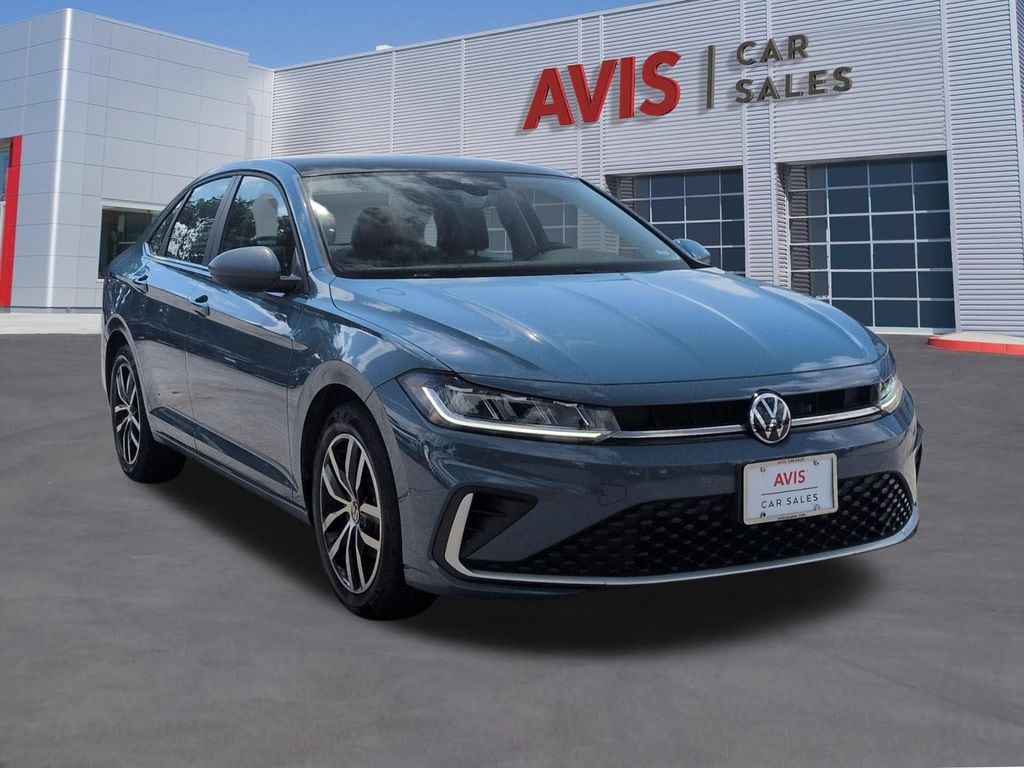 Thumbnail: 2025 Volkswagen Jetta - 2