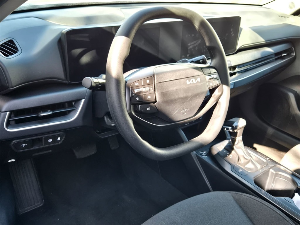 Thumbnail: 2025 Kia K4 - 7