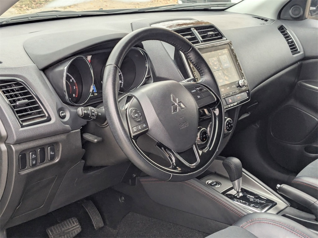 Thumbnail: 2024 Mitsubishi Outlander Sport - 14