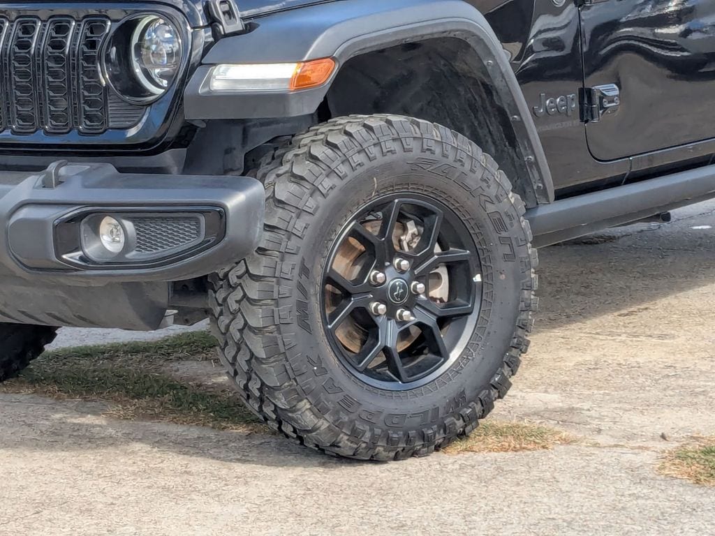 Thumbnail: 2025 Jeep Wrangler - 29