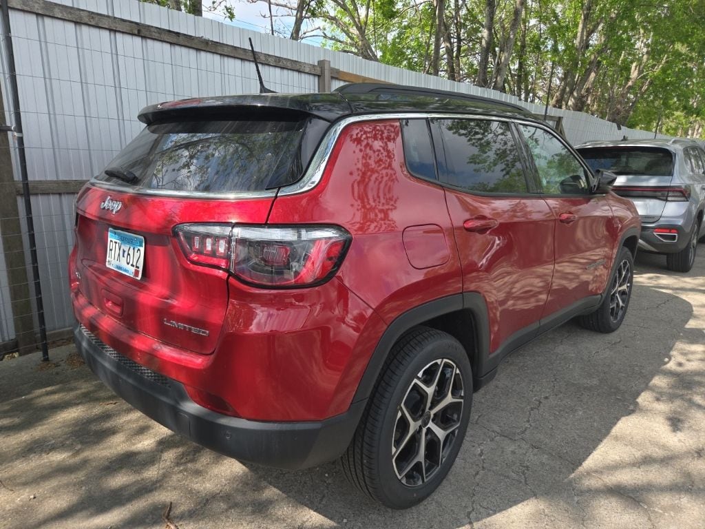Thumbnail: 2025 Jeep Compass - 11