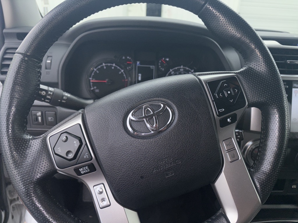 Thumbnail: 2024 Toyota 4Runner - 6