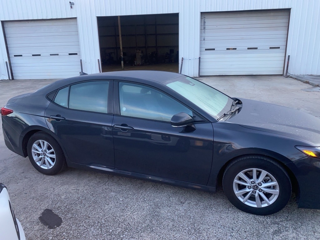 Thumbnail: 2025 Toyota Camry - 3