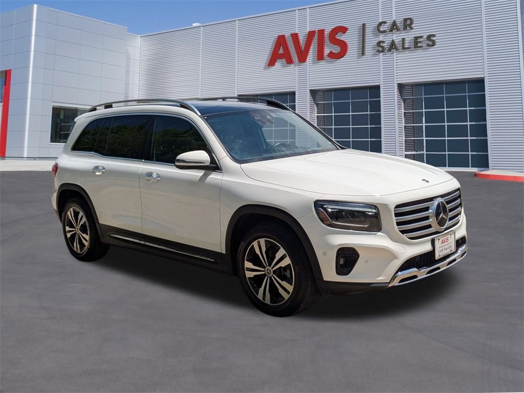 Thumbnail: 2024 Mercedes-Benz GLB - 3