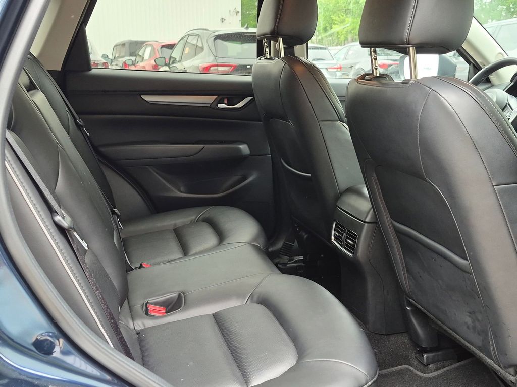 Thumbnail: 2025 Mazda CX-5 - 25