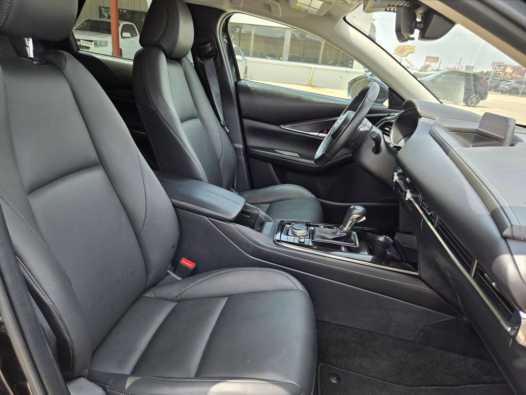 2025 Mazda CX-30 Preferred - Photo 32