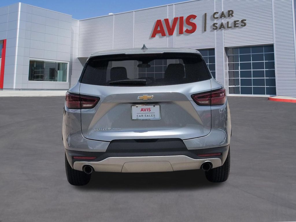 Thumbnail: 2025 Chevrolet Blazer - 7