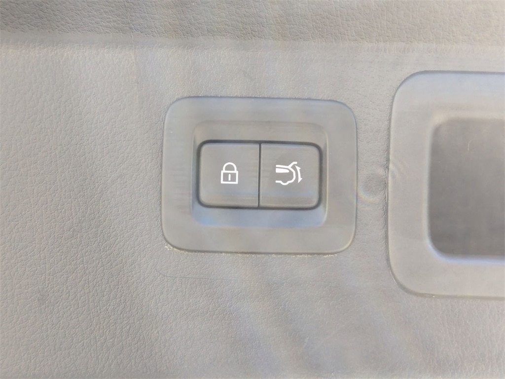 Thumbnail: 2025 Mazda CX-50 - 29