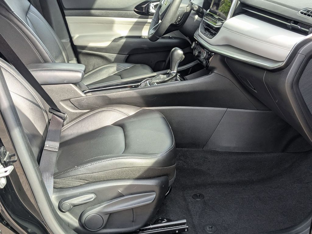 Thumbnail: 2025 Jeep Compass - 28