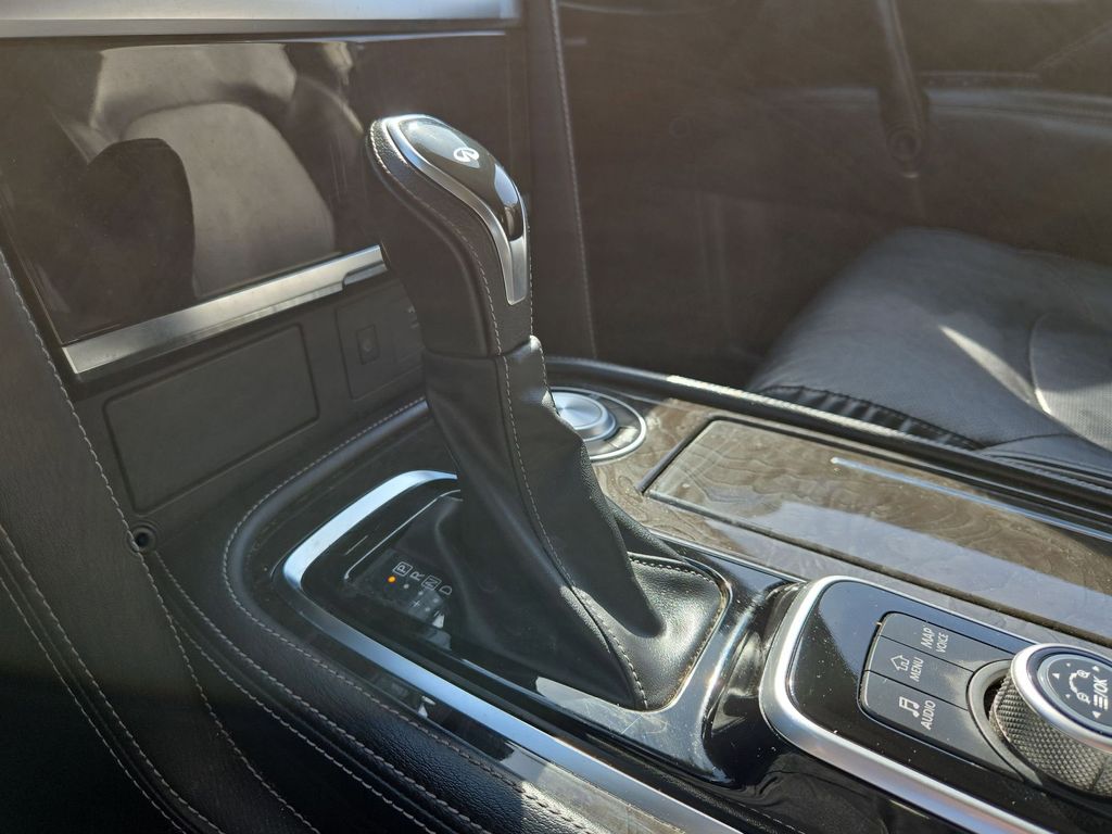 Thumbnail: 2024 INFINITI QX80 - 22