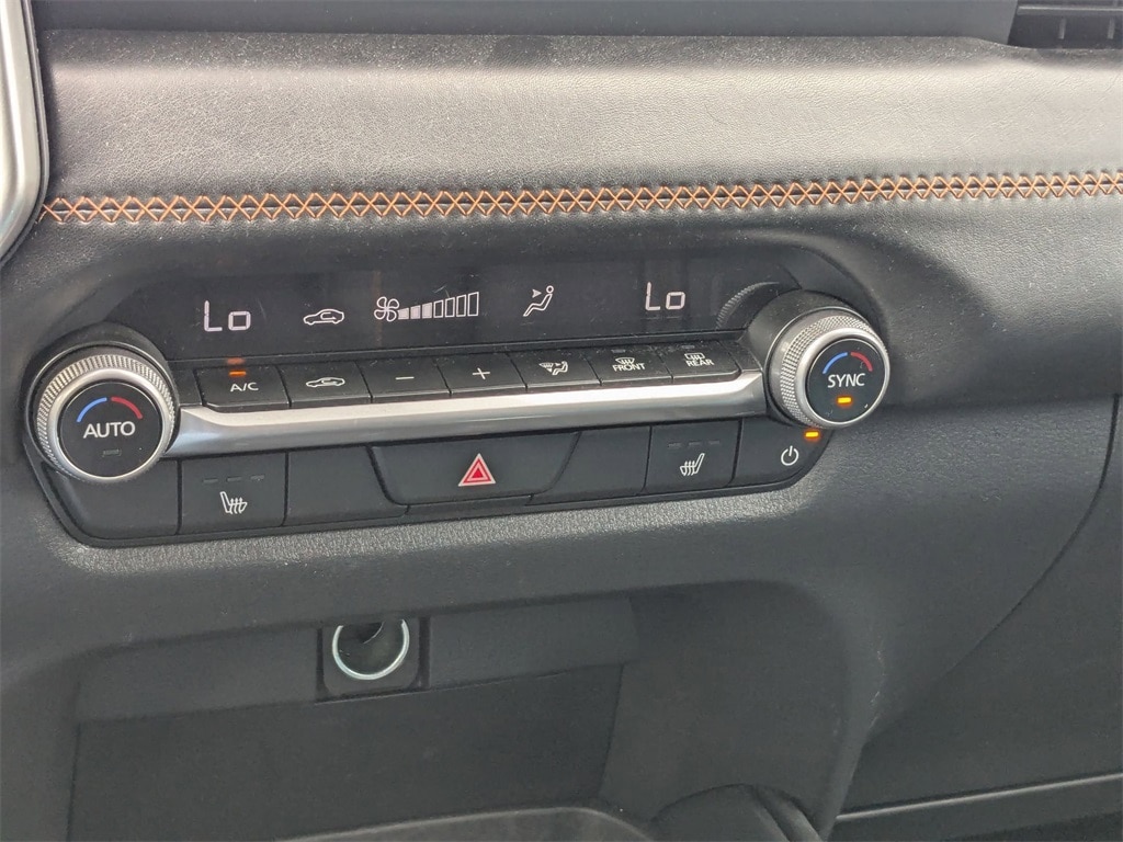 Thumbnail: 2025 Mazda CX-50 - 22