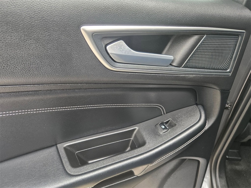 Thumbnail: 2024 Ford Edge - 25