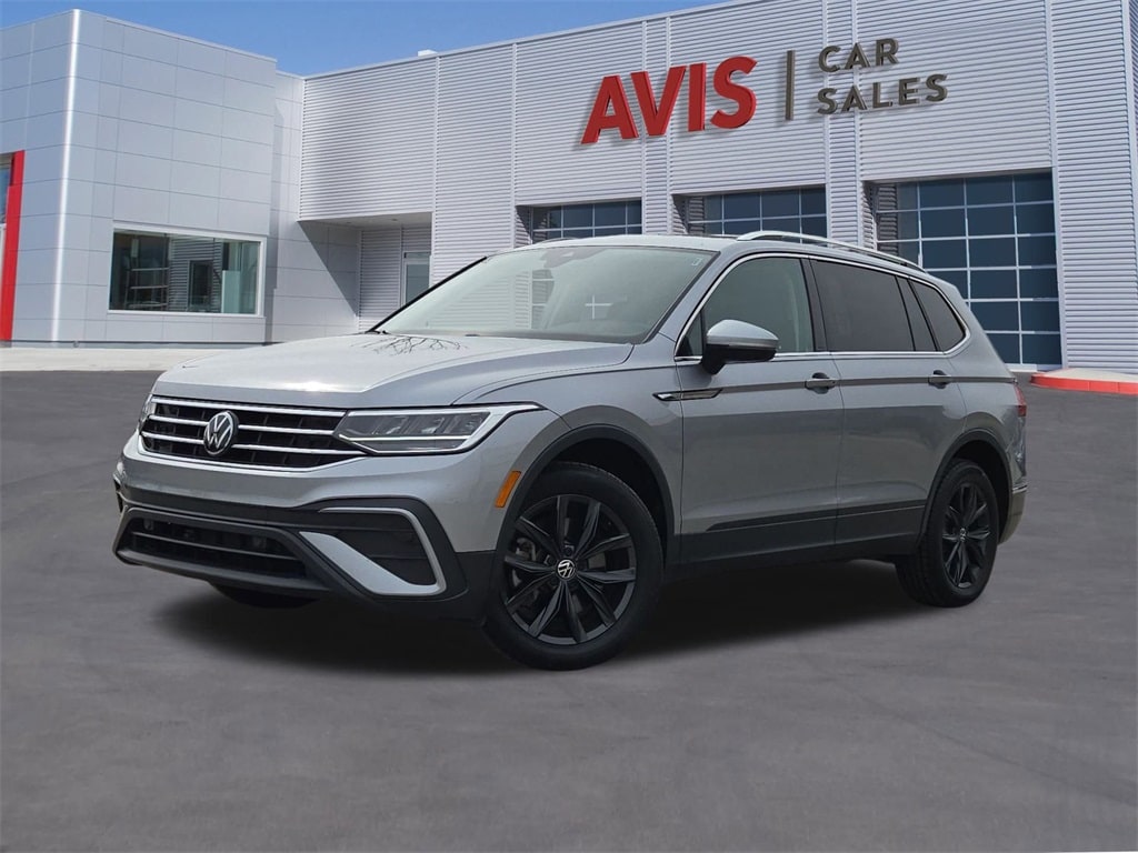 Thumbnail: 2024 Volkswagen Tiguan - 1