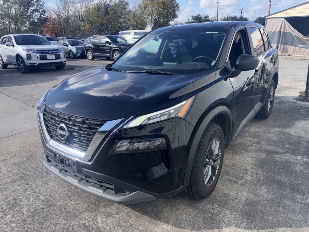 Thumbnail: 2023 Nissan Rogue - 1