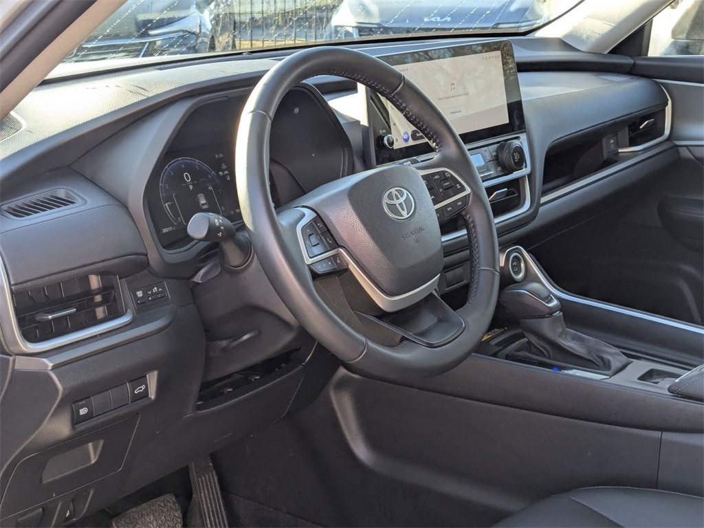 Thumbnail: 2025 Toyota Grand Highlander - 11