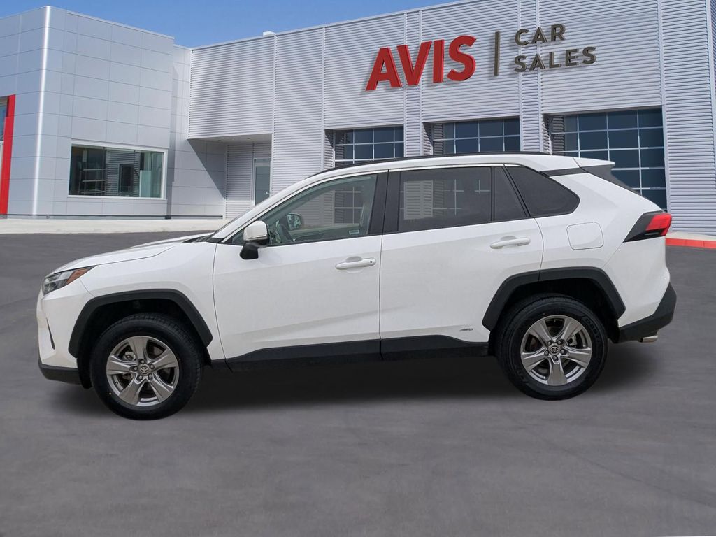 Thumbnail: 2025 Toyota RAV4 - 8