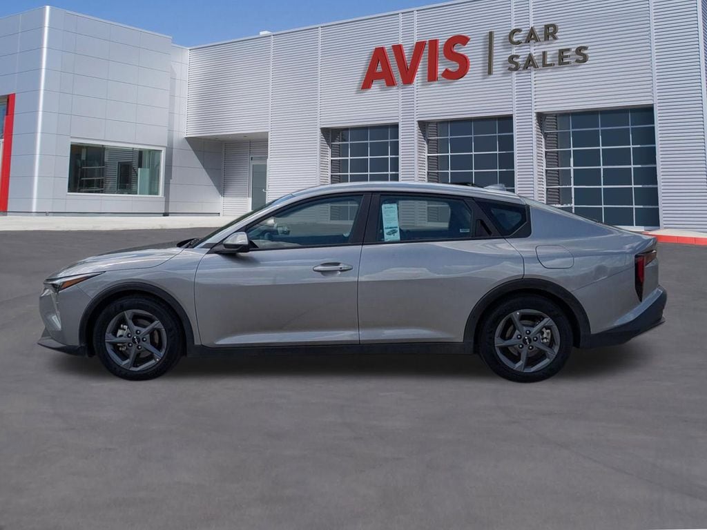 Thumbnail: 2025 Kia K4 - 10