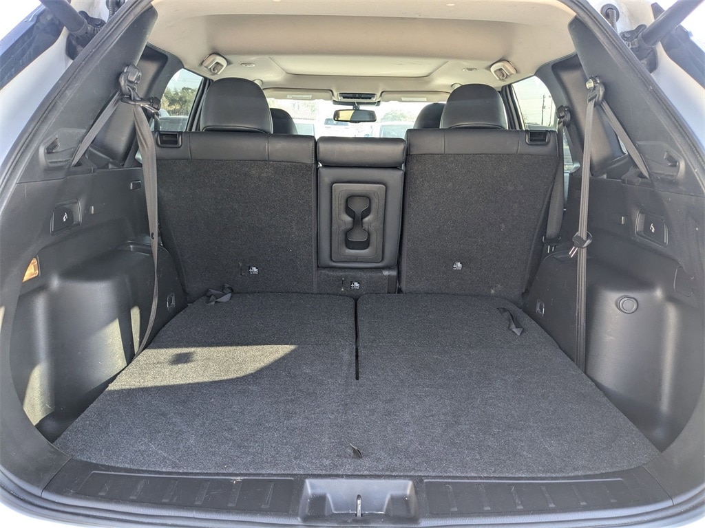 Thumbnail: 2024 Mitsubishi Outlander - 27