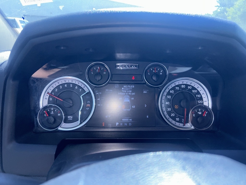 Thumbnail: 2023 RAM 1500 Classic - 7