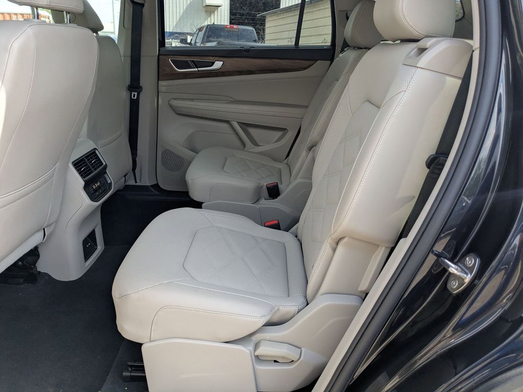 Thumbnail: 2025 Volkswagen Atlas - 25