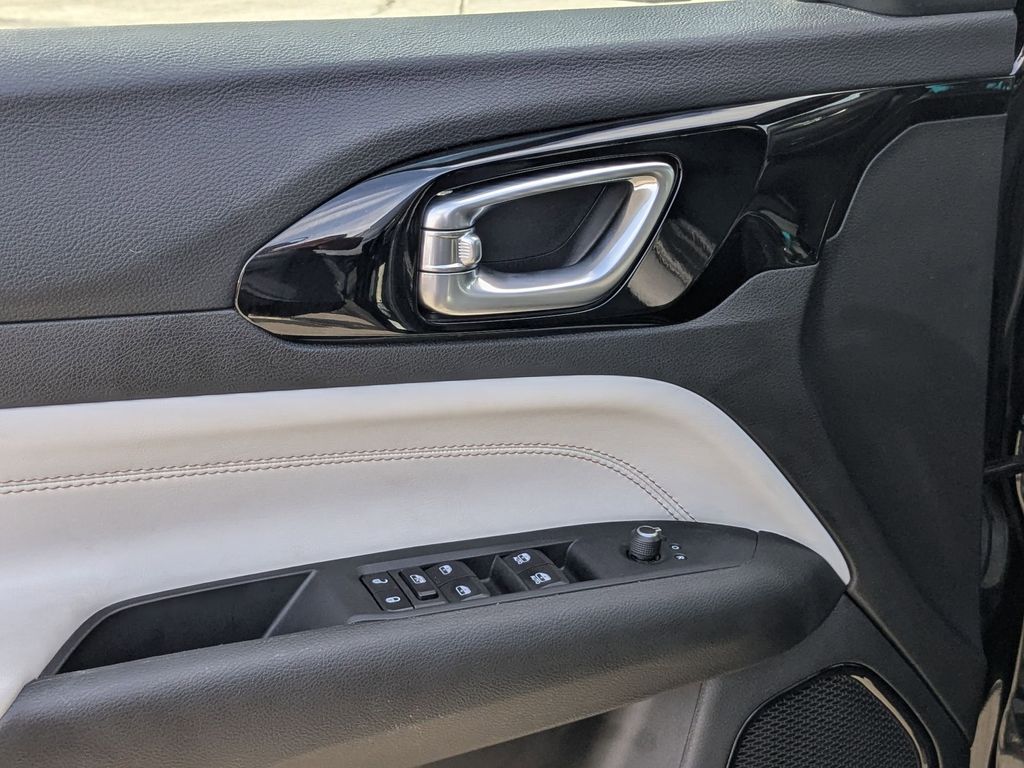 Thumbnail: 2025 Jeep Compass - 13