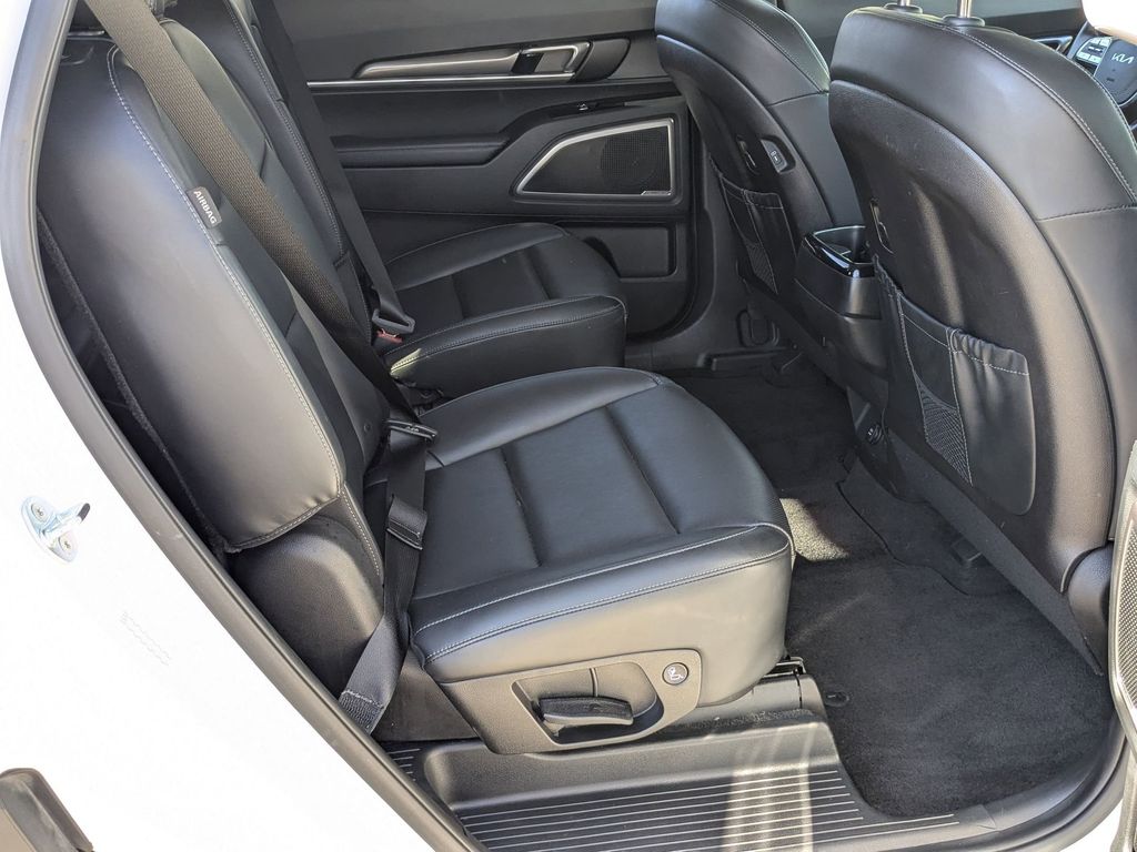 Thumbnail: 2025 Kia Telluride - 31