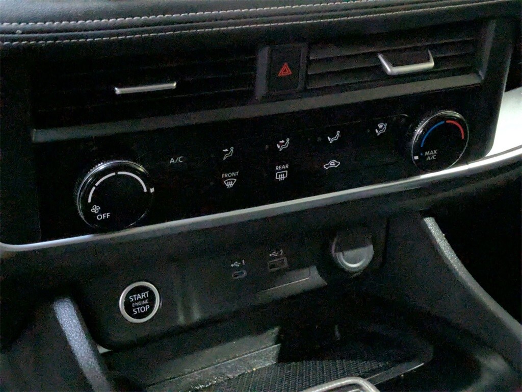 Thumbnail: 2023 Nissan Rogue - 22