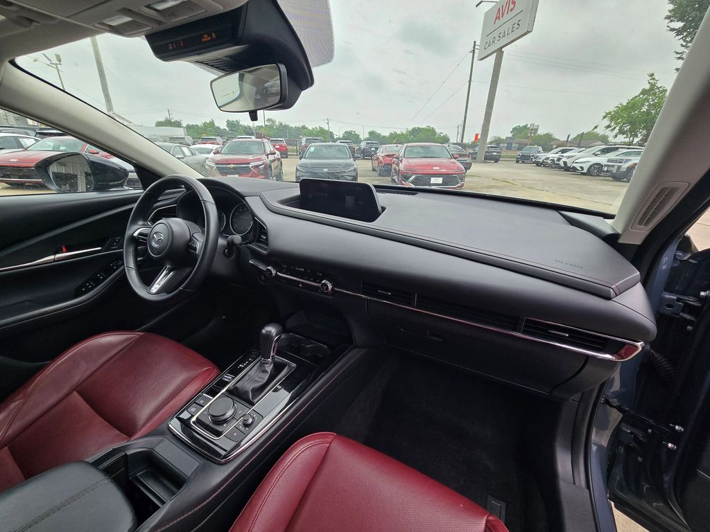 Thumbnail: 2025 Mazda CX-30 - 29