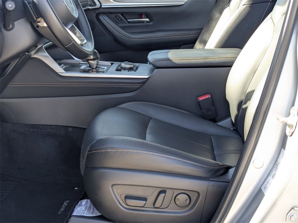 Thumbnail: 2025 Mazda CX-90 - 25