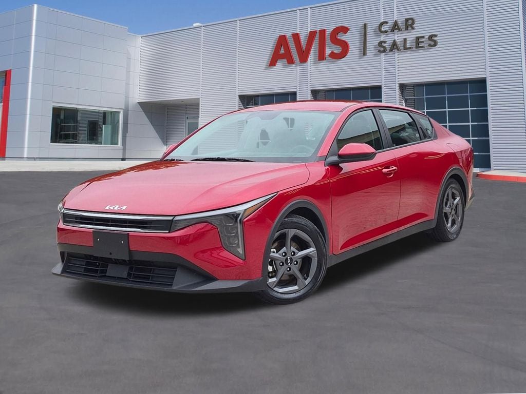 Thumbnail: 2025 Kia K4 - 1