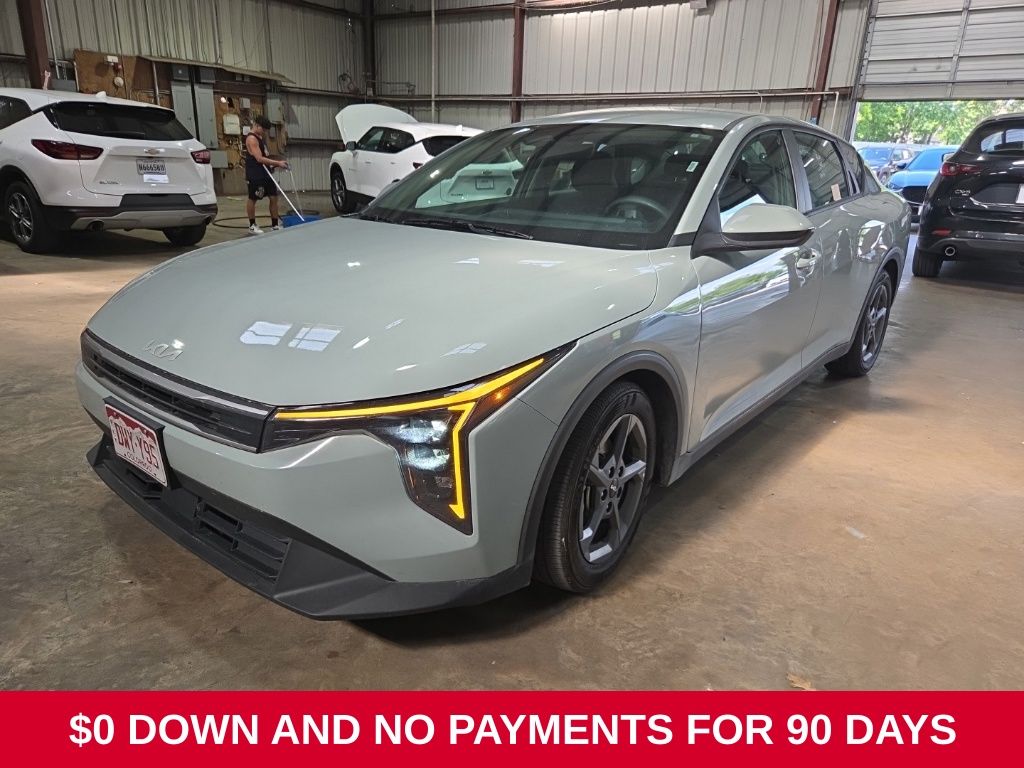Thumbnail: 2025 Kia K4 - 1