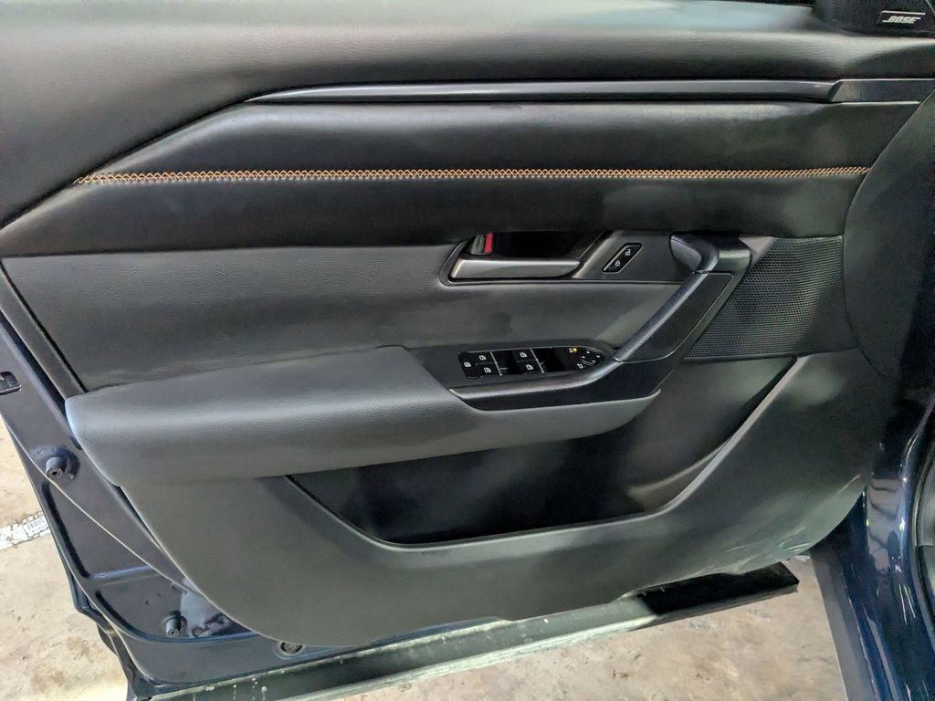 Thumbnail: 2025 Mazda CX-50 - 11