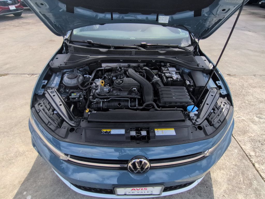 Thumbnail: 2025 Volkswagen Jetta - 33