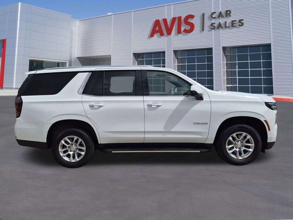 Thumbnail: 2025 Chevrolet Tahoe - 5