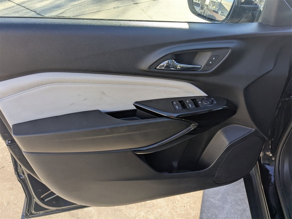 Thumbnail: 2025 Chevrolet Trax - 11