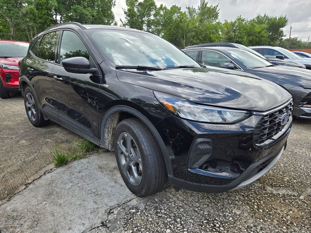 Thumbnail: 2025 Ford Escape - 2