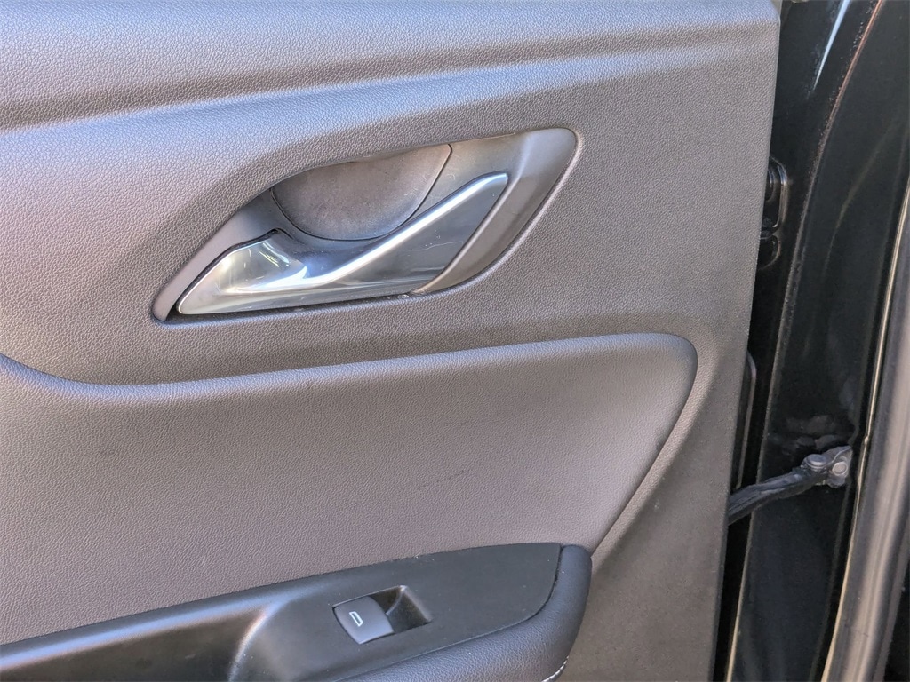 Thumbnail: 2025 Chevrolet Blazer - 25