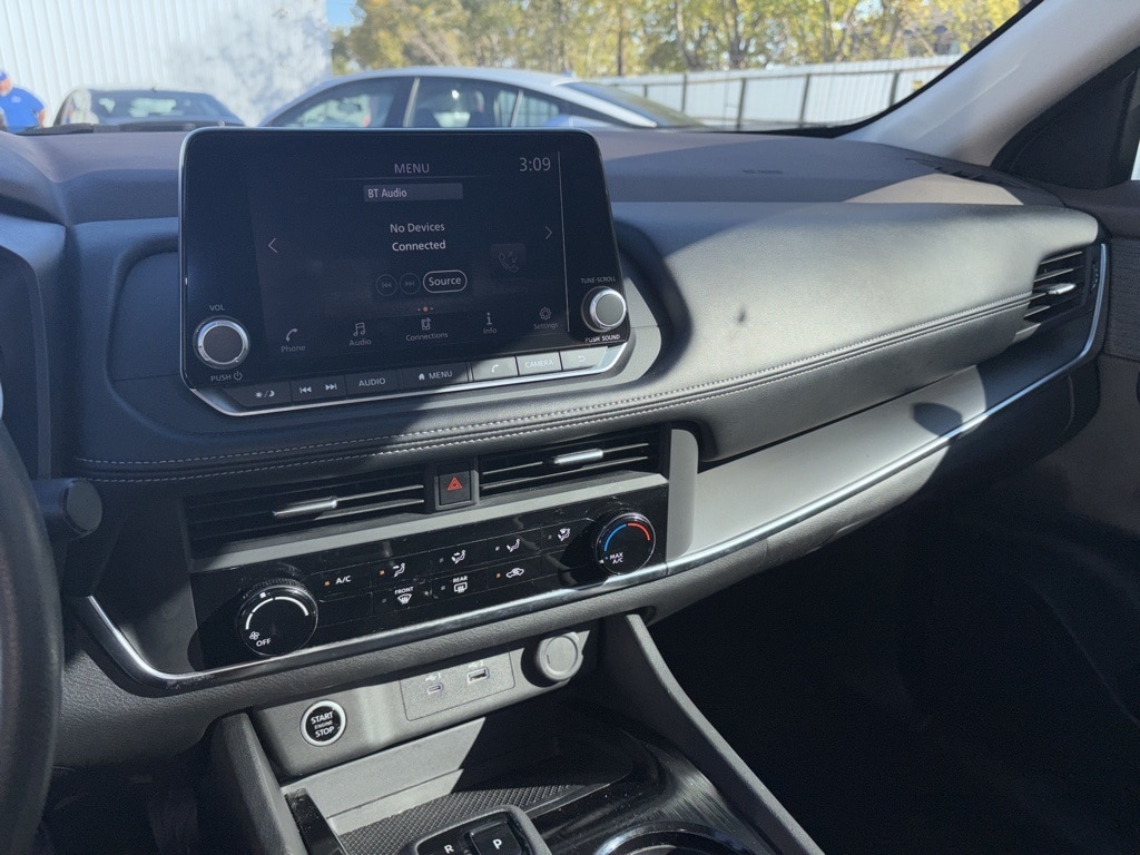 Thumbnail: 2023 Nissan Rogue - 6