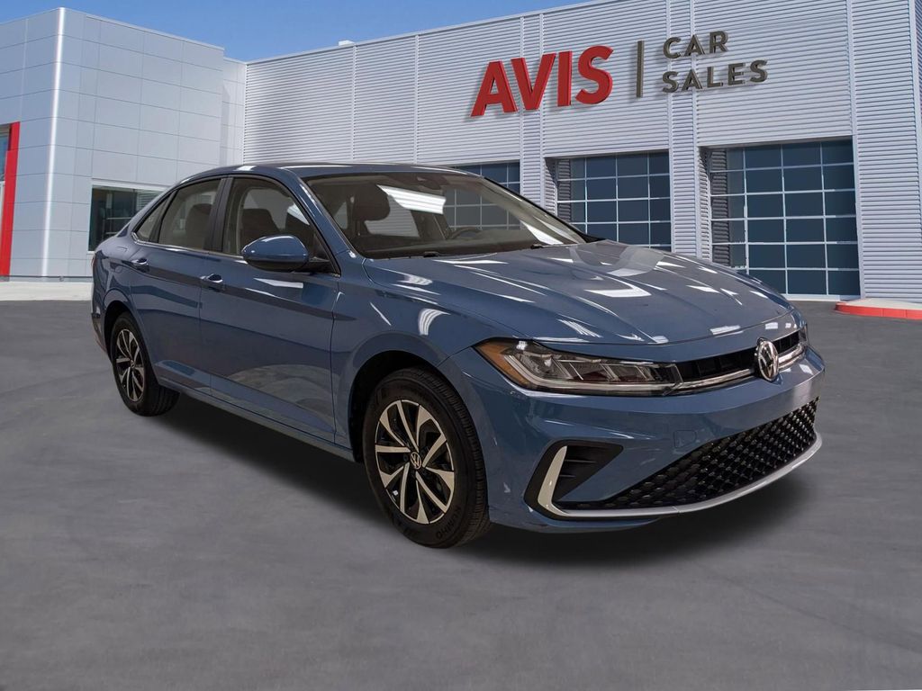 Thumbnail: 2025 Volkswagen Jetta - 3